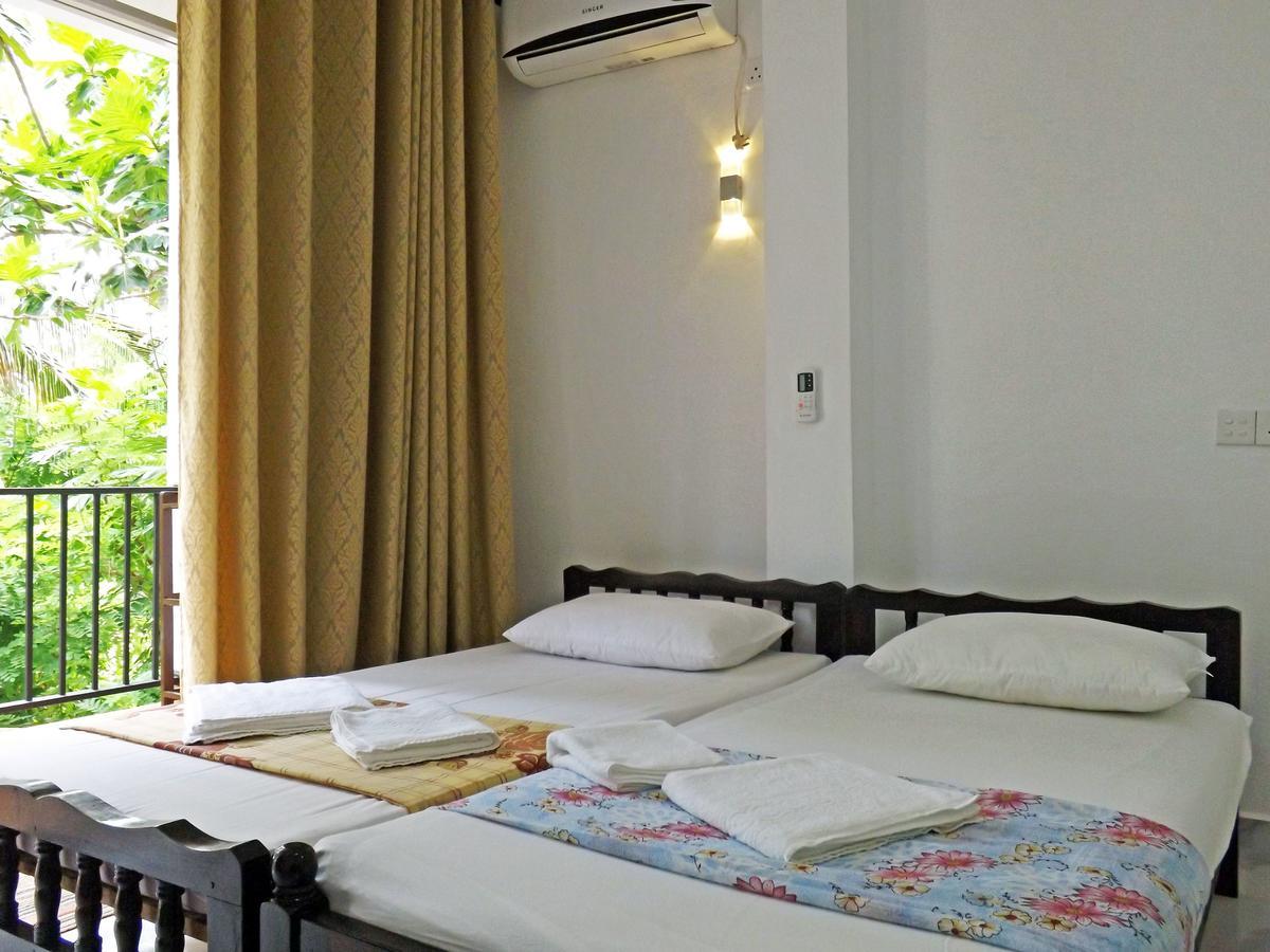 Hotel "Diana" Хиккадува Экстерьер фото